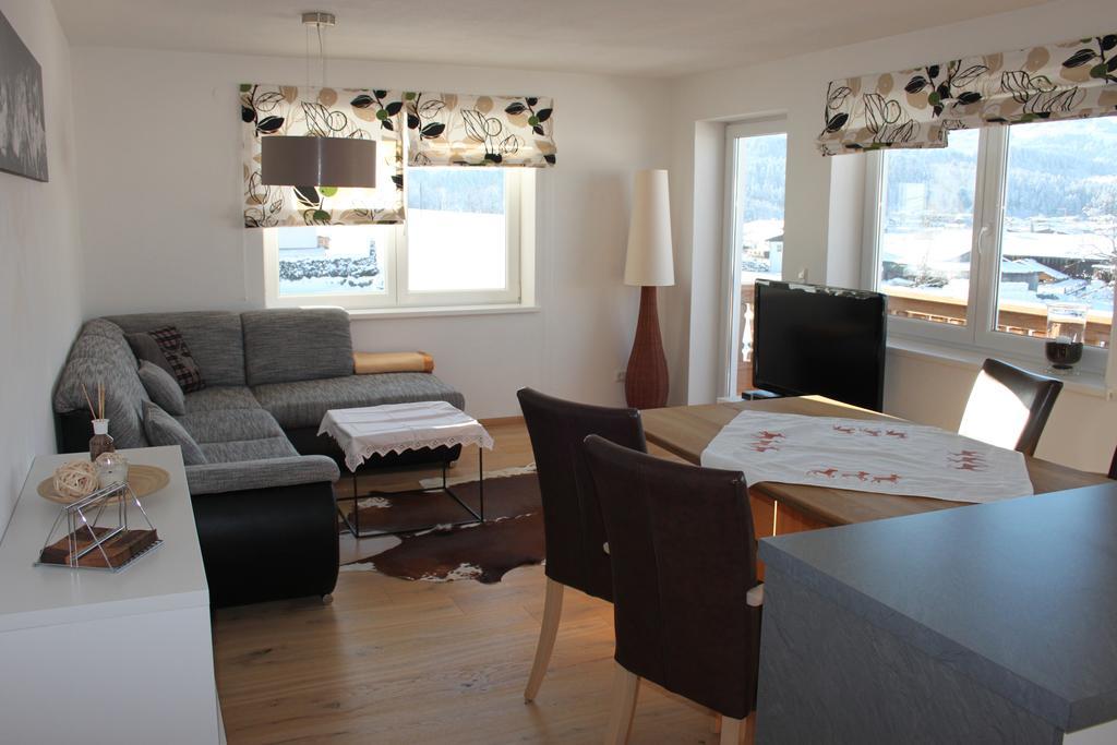 Apartment Am Birkenweg Oberndorf in Tirol Luaran gambar